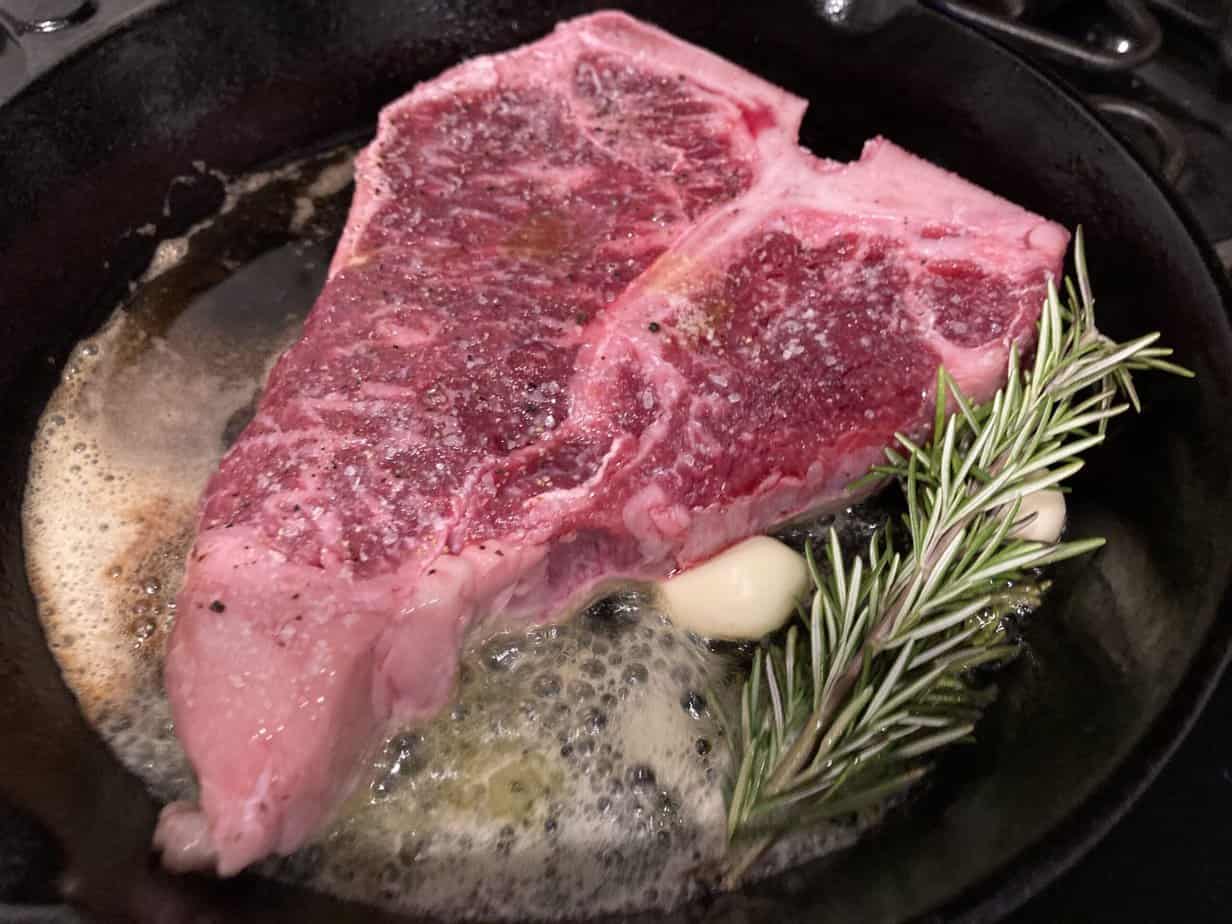 Holy Grial Upper Prime Black Angus T-Bone