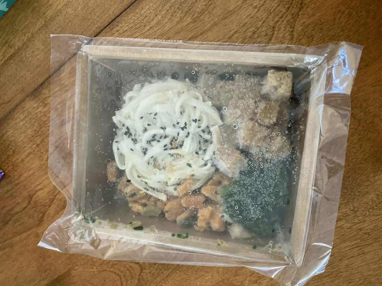 Mosaic Frozen Green Curry Noodles