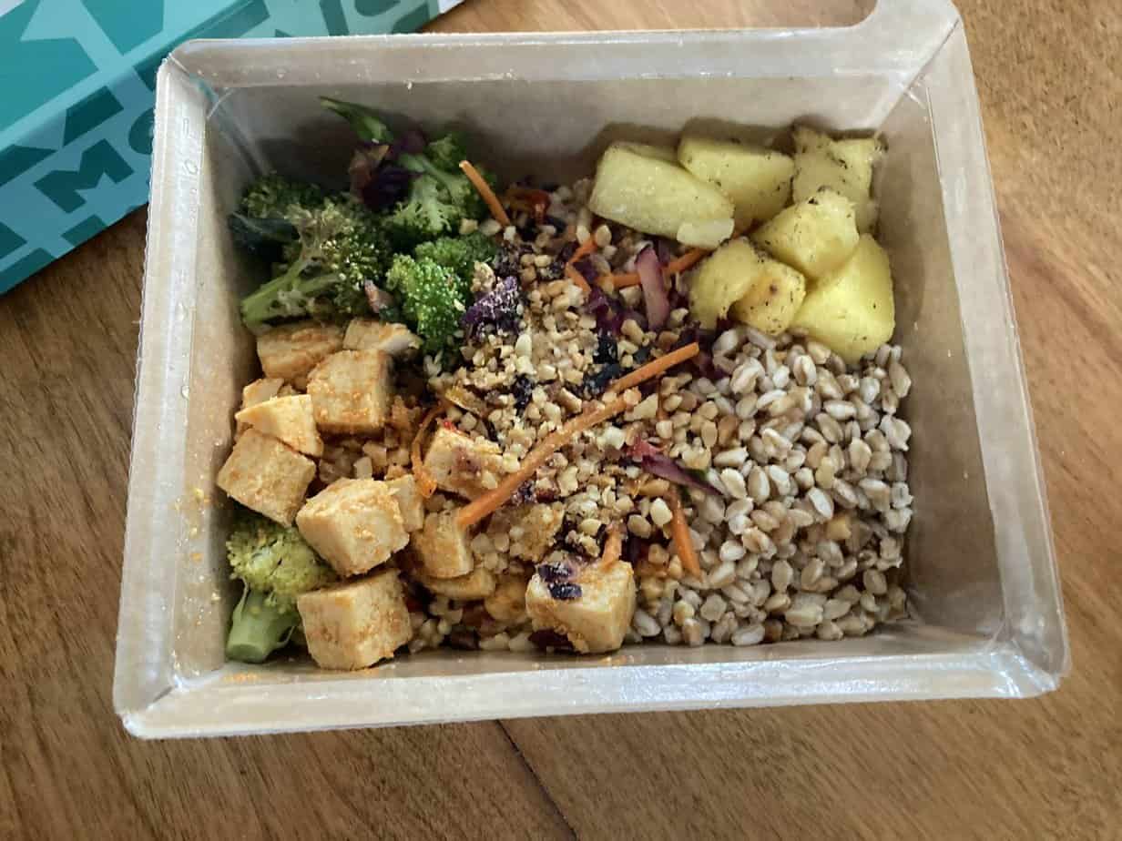Mosaic Peanut Tofu Bowl